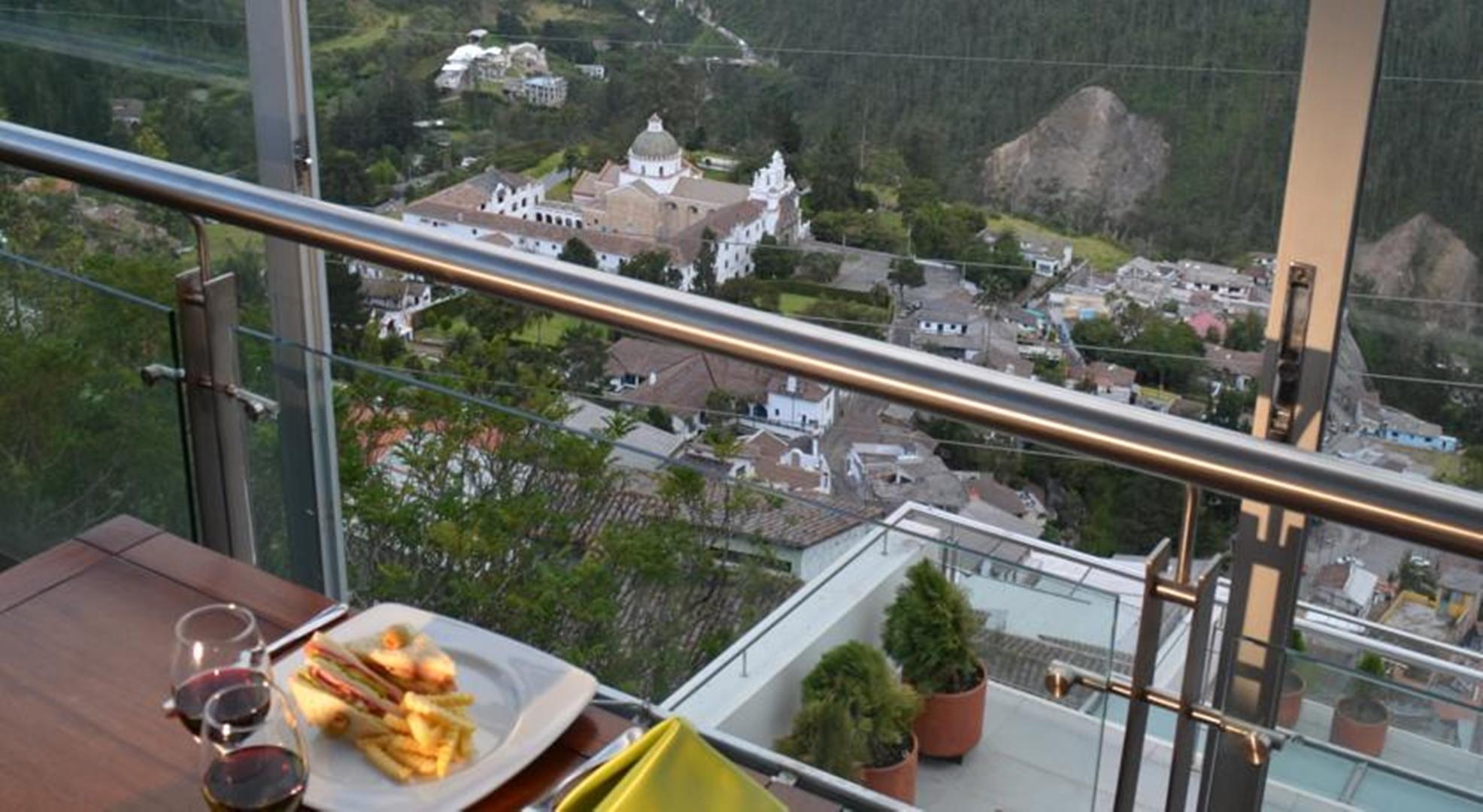 Hotel Stubel Suites & Cafe Quito Exterior photo